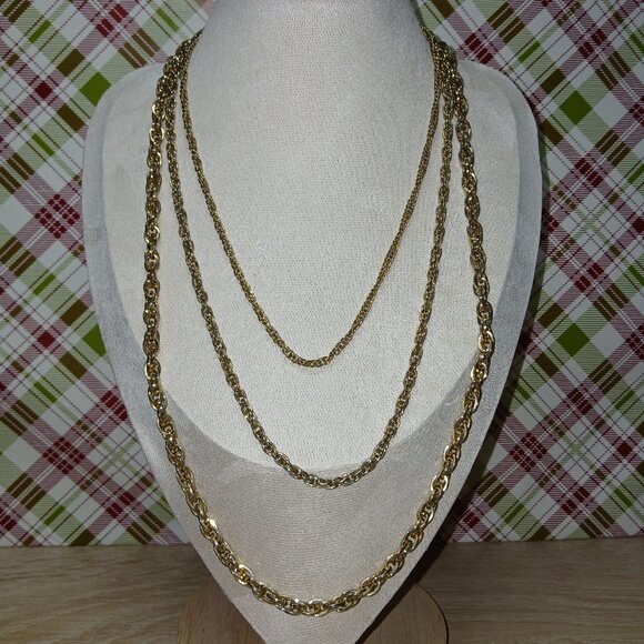 Gold Tone Layered Chains Vintage Necklace Costume Jewelry #106 - Picture 1 of 13